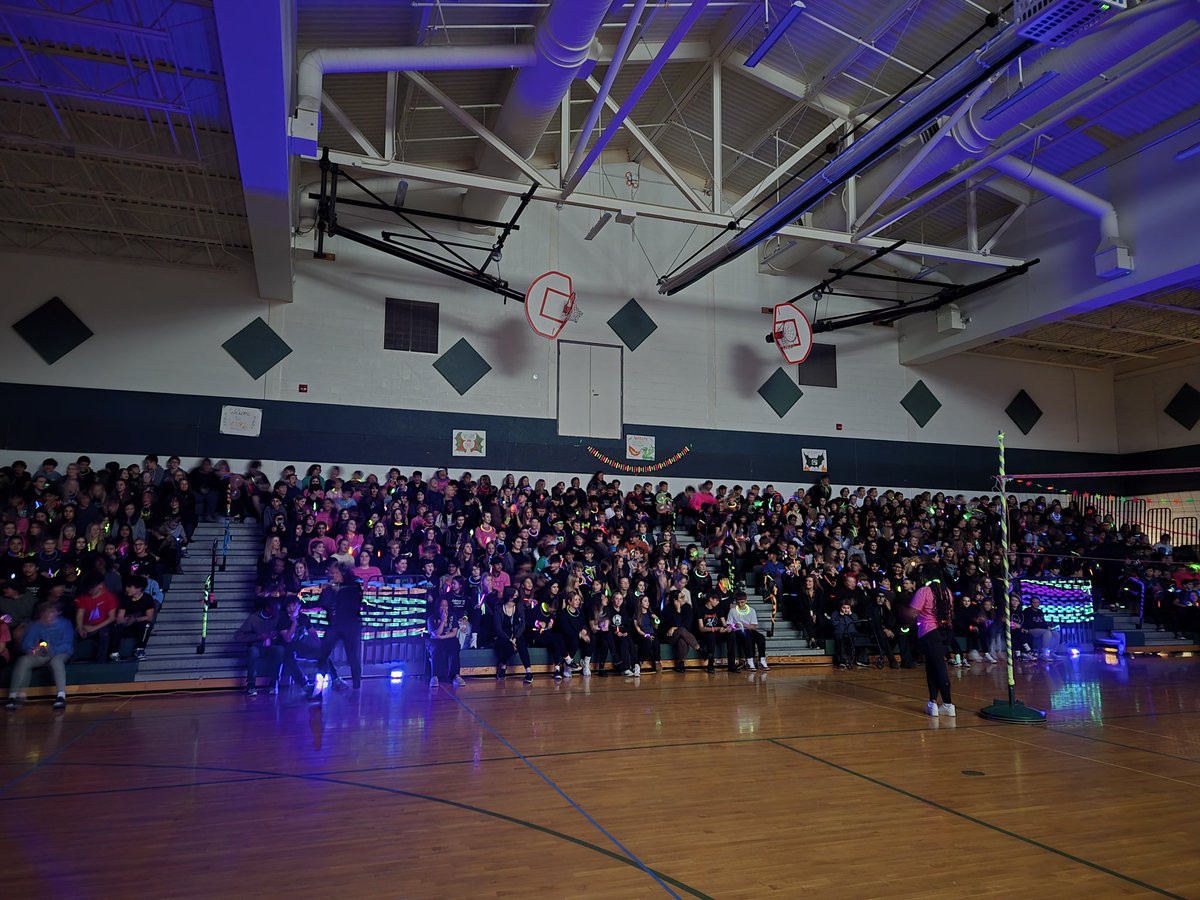 Sarah Weingartz tweet media