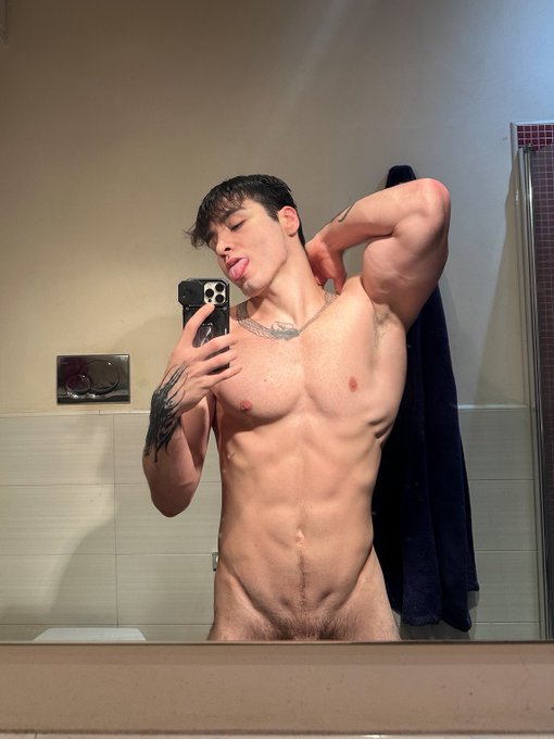 Progress pic ??‍♂️ https://t.co/typvCpHUfl
