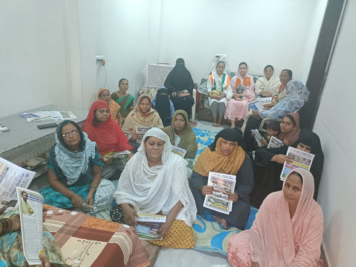SumaiyaInc's tweet photo. Today attended Chuha meeting in Nagpur North assembly constituency in various booths Maharashtra @kharge @RahulGandhi @priyankagandhi @kcvenugopalmp @rssurjewala @DKShivakumar @siddaramaiah @RLR_BTM @RLR_BTM https://t.co/ozPWenQHfZ