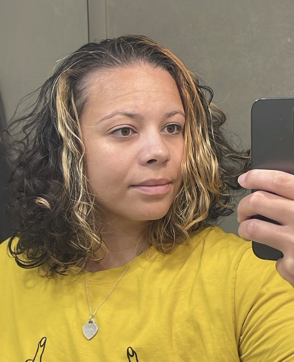 TiffCarter tweet media