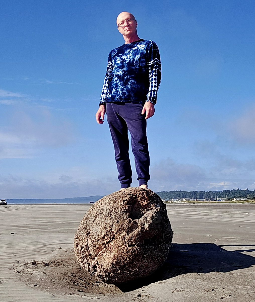 MichaelDeCrow.bsky.social tweet media