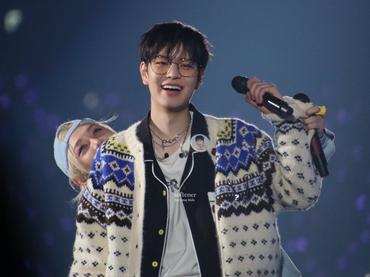 NEW DEVASTATING SEUNGLIX PHOTO UNLOCKED