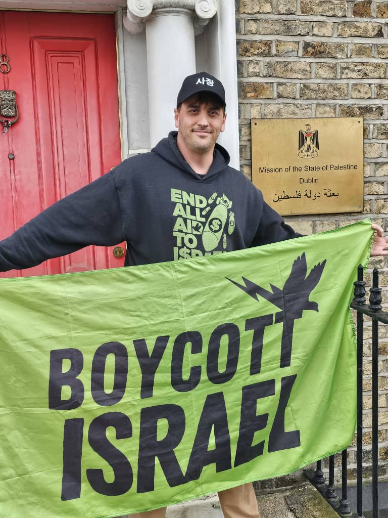 sayedazahra00's tweet photo. The boycott is making huge difference in their sales, that is why many brands are offering buy one get one free offers.
#BoycottIsraelProduct
#BDS
#BDS
#Boycottforpeace https://t.co/oQ47XYL94k