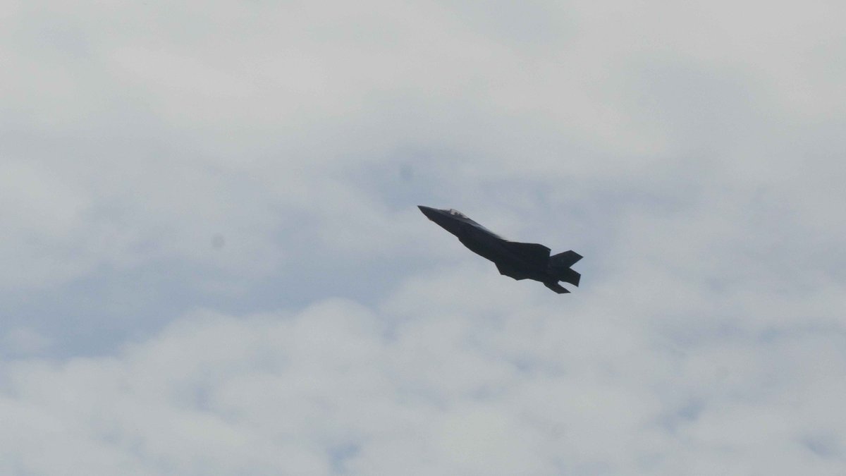 @linusrath.bsky.social 📯 tweet media