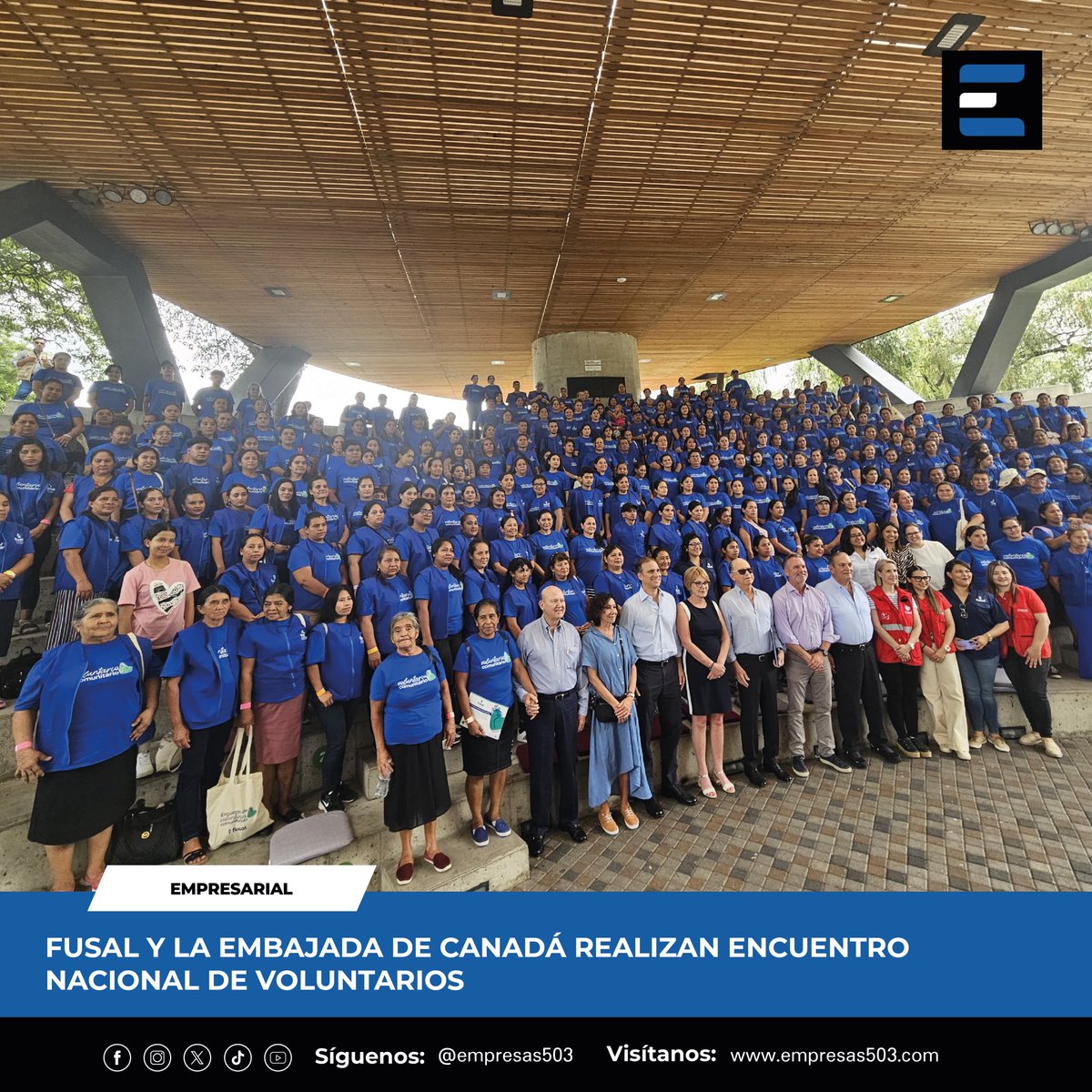 empresas503's tweet photo. 𝗘𝗠𝗣𝗥𝗘𝗦𝗔𝗥𝗜𝗔𝗟 l  @FUSALorg y la Embajada de Canadá realizan Encuentro Nacional de Voluntarios.

🌐 Leer más: https://t.co/buMfFmDClx

#Empresas503 #E503 #ElSalvador #Empresarial #FUSAL #EmbajadaDeCanadá #EncuentroNacionalDeVoluntarios https://t.co/88Esv7T4kk