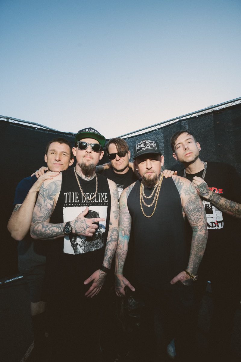 GoodCharlotte's tweet image. BRING EM OUT, BRING EM OUT
We’re coming to North America’s LARGEST rock fest @RockvilleFest — Friday 16th May 2025 Daytona International Speedway!! 

Tickets on sale NOW!!
welcometorockville.com