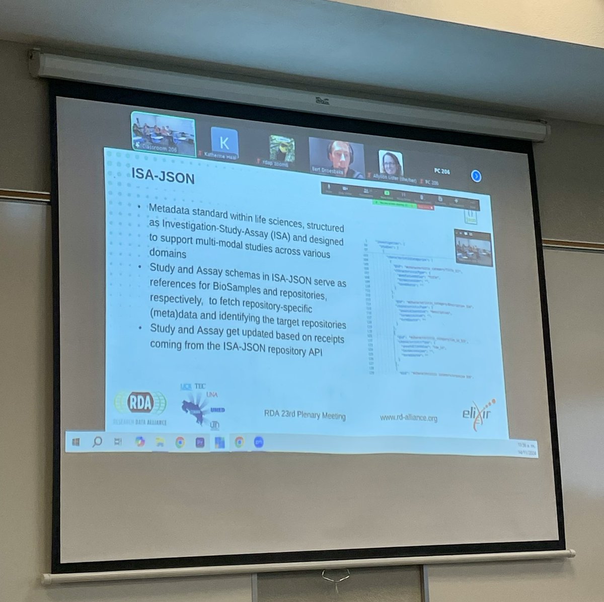 FAIRlady (@susannaasansone) on Twitter photo Bert Droesbeke <a href="/ELIXIRnodeBE/">ELIXIR Belgium</a> on #MARS the #ISAJSON based #multiomics metadata carrier and brokering initiative part of <a href="/ElixirNodeUk/">ELIXIR UK</a> and <a href="/ELIXIREurope/">ELIXIR Europe</a>
➡️ github.com/elixir-europe/… <a href="/isatools/">ISA Metadata Toolkit</a> #RDAPlenary #metadatastandard Bert Droesbeke <a href="/ELIXIRnodeBE/">ELIXIR Belgium</a> on #MARS the #ISAJSON based #multiomics metadata carrier and brokering initiative part of <a href="/ElixirNodeUk/">ELIXIR UK</a> and <a href="/ELIXIREurope/">ELIXIR Europe</a>
➡️ github.com/elixir-europe/… <a href="/isatools/">ISA Metadata Toolkit</a> #RDAPlenary #metadatastandard