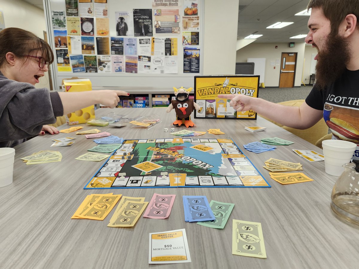 UofILibrary's tweet image. Happy Monopoly Day!
Did you know the library has a Vandalopoly game?
Here, a holiday-ready Joe gets a hard lesson about cheating. What do you mean you can’t raid the Community Chest and burn Baltic Avenue?

#monopolyday #uidaholibrary #uidaho
