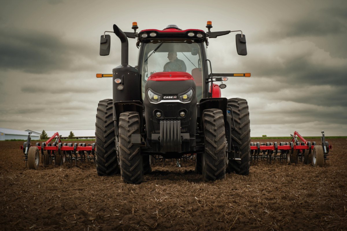 Birkeys's tweet photo. Efficient power. Increased productivity. Operator comfort.
#birkeys #birkeysfarmstore #CaseIH #CaseIHEquipment #tractor #CaseIHMagnum #farmlife #farmequipment
@case_IH https://t.co/97hHQVBFgZ