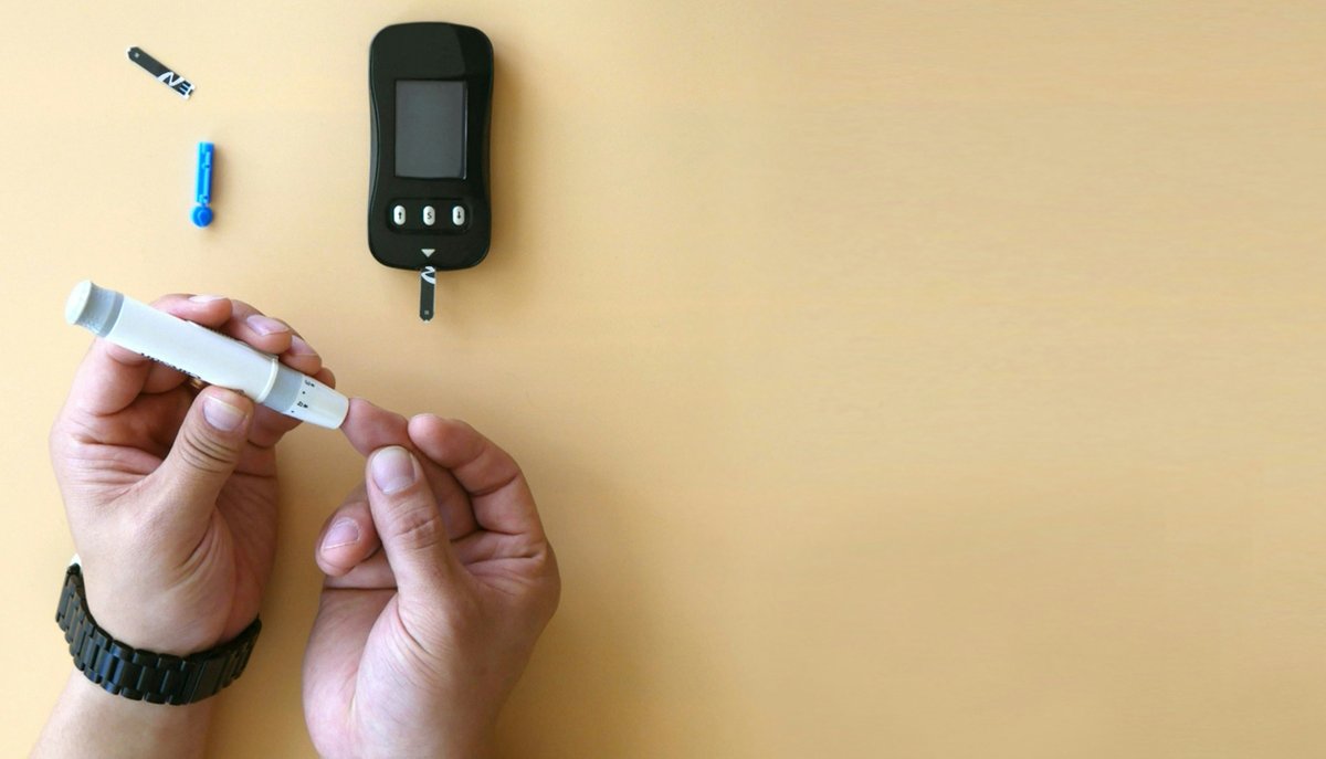 🗓️Avui 14 de novembre és el #DiaMundialDiabetis, data del naixement de Sir Frederick Banting, codescobridor de la insulina 💉
📊 Segons la <a href="/SEDiabetes/">SED Diabetes</a> s'estima que un 2% de la població està afectada per diabetis tipus 1 i un 14% per diabetis tipus 2
➡️worlddiabetesday.org