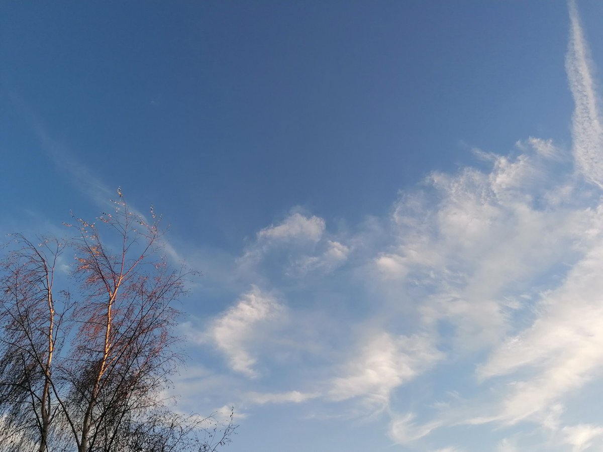 Beautiful Bluesky!
[&amp; that's where you'll find me in future]