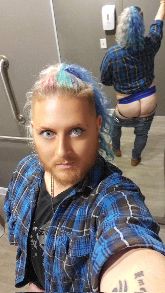 GayCountryGeek3's tweet photo. Hey peeps, follow me here for new updates.  https://t.co/W5QwPPV0dY https://t.co/06qJSPEztu