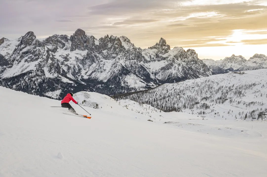 neveitalia's tweet photo. Dolomiti Superski, date di apertura e novità per la stagione invernale 2024/2025 @suedtirol_info #altoadige #14Novembre https://t.co/nGSEhv09Br https://t.co/YSXBvOuCin