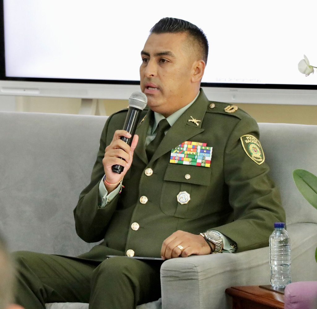 USPEC_Colombia's tweet image. Nuestro director general, Ludwing Joel Valero, @ludwing_joel, acompaña al director general del @INPEC_Colombia , Teniente Coronel Daniel Fernando Gutiérrez, y a la ministra de Justicia, Ángela María Buitrago, al ejercicio de rendición de cuentas del instituto, Vigencia 2023