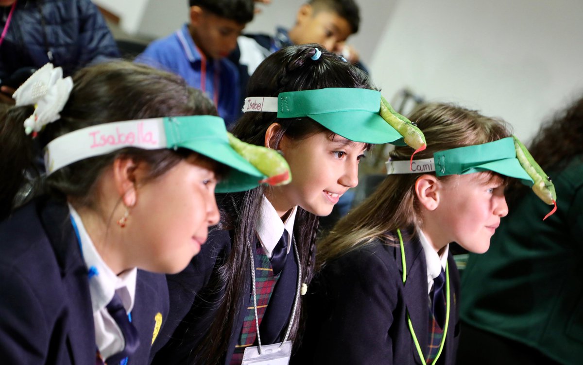 CompuParaEducar's tweet image. En el segundo día de #EducaDigitalColombia y #Makerlab, los estudiantes serán los protagonistas en una jornada dedicada a la innovación, la educación y la tecnología.