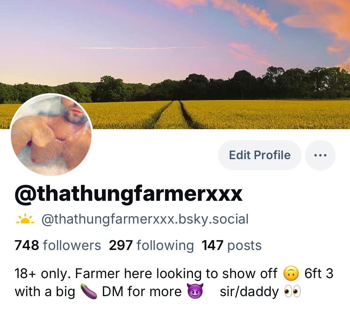 thathungfarmer's tweet photo. Come join me on the blue side 😌😈 https://t.co/lBWkMZHTlC