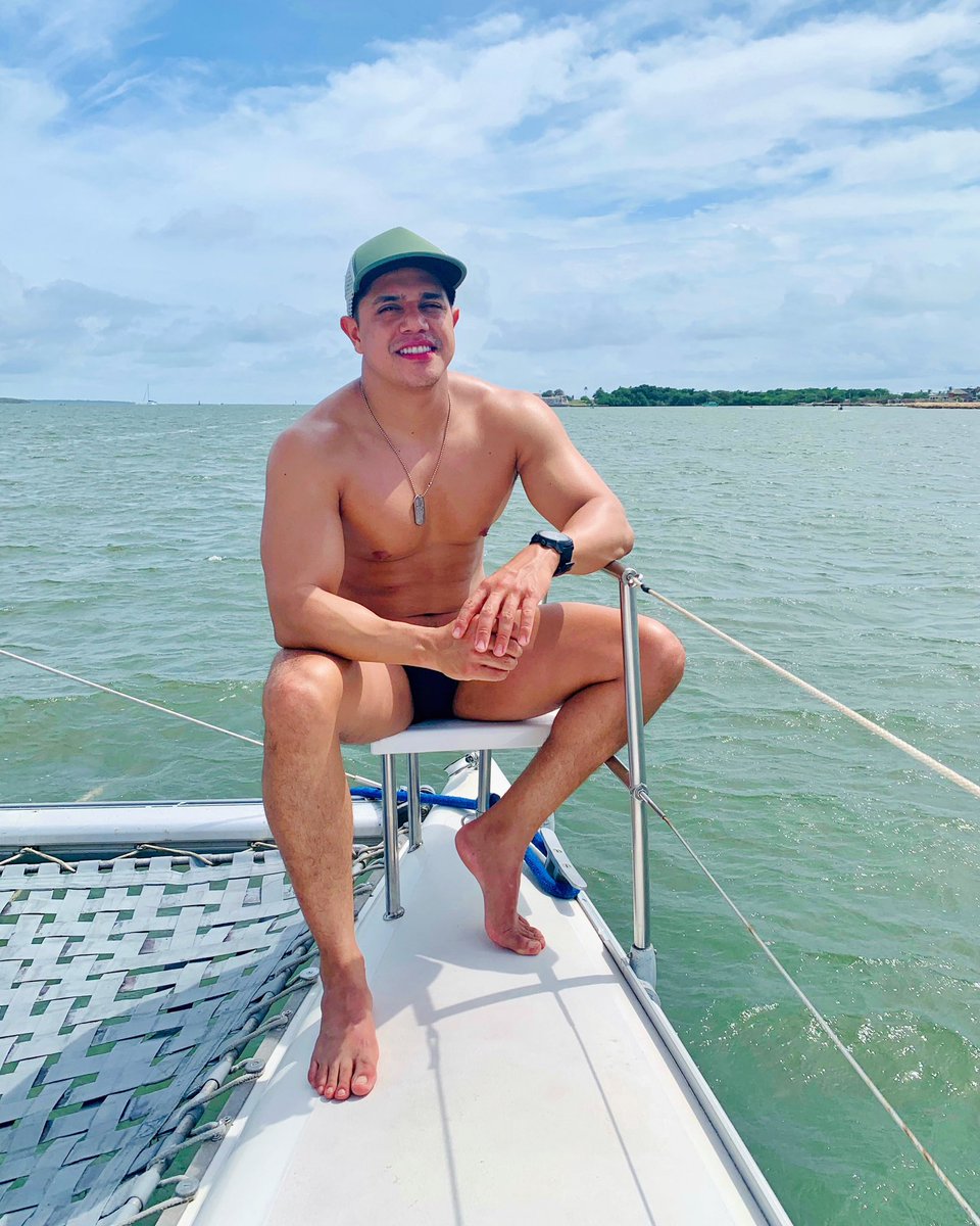• un #TBT 👣 por el Sur, ahí se pasa mejor..!🚤

 .