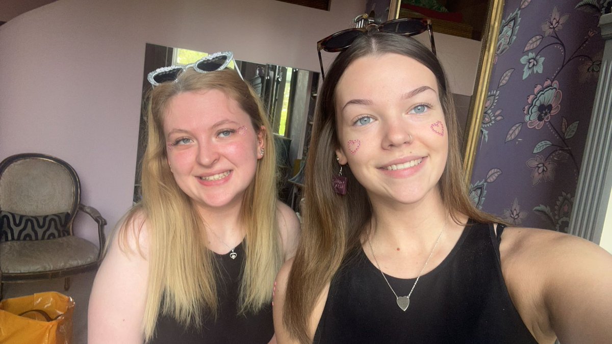 happy birthday my love <a href="/feargibsons/">georgia ౨ৎ 🔜 olympics 🇮🇹</a> !!! i hope you have the best day ever because you deserve it! love u and hope to see u soon 💘💘💘