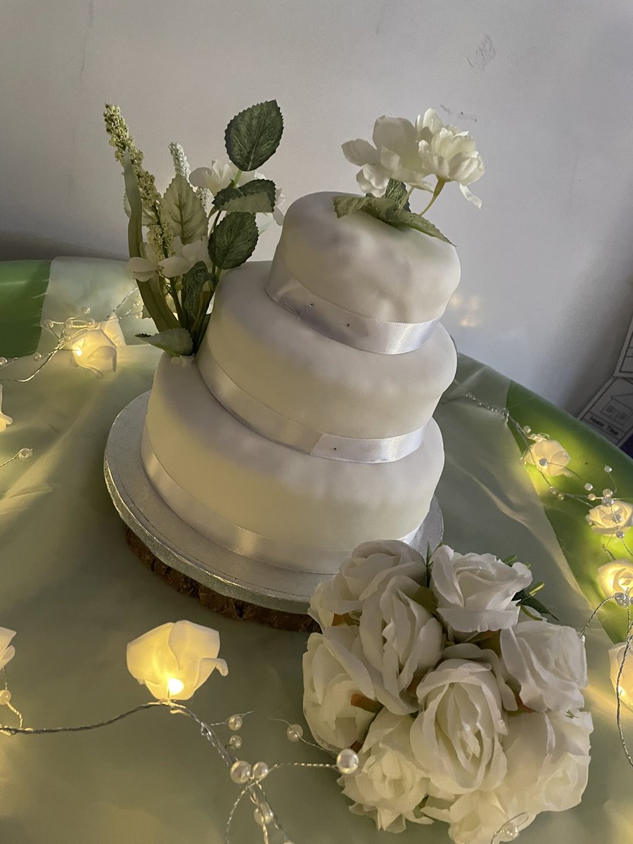 MrsDBradbury's tweet photo. We were so lucky that parents helped with our buffet! A massive thank you to a parent who made the wedding cake which was yummy!! https://t.co/sIjY2fyQDW