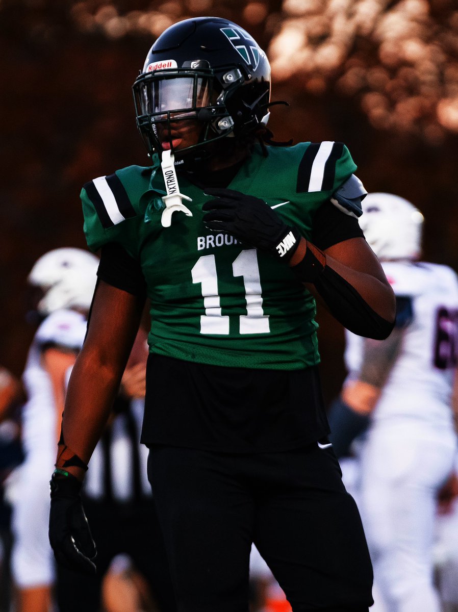 Check Out My Junior Season Highlights
⬇️⬇️⬇️⬇️⬇️⬇️⬇️⬇️⬇️⬇️⬇️

🚨25 Tackles
🚨10 solo
🚨 QB Pressures: 7
🚨 Sacks: 1
🚨Pass Deflection: 1
🚨Forced fumbles: 1
🚨4 catches, 65 yards
🚨Td: 1

6’1 205 OLB/TE

hudl.com/v/2Qna2G