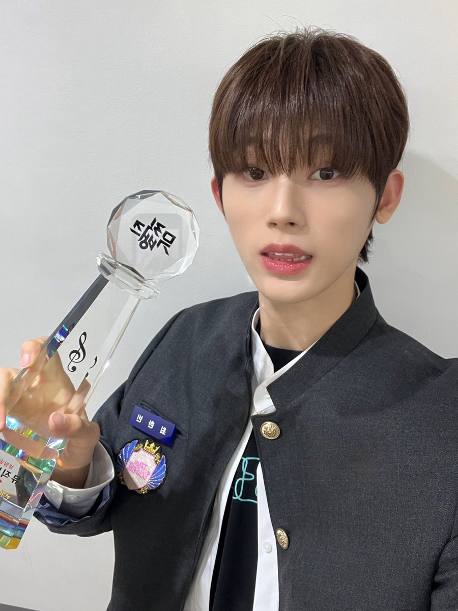 KJ_kpopfanboy95's tweet photo. #더윈드 #THEWIND #The_Wind
#HelloMyFirstLove1stWin #TheWind1stWin #더윈드_1위_축하해 https://t.co/u2CwKA3Num