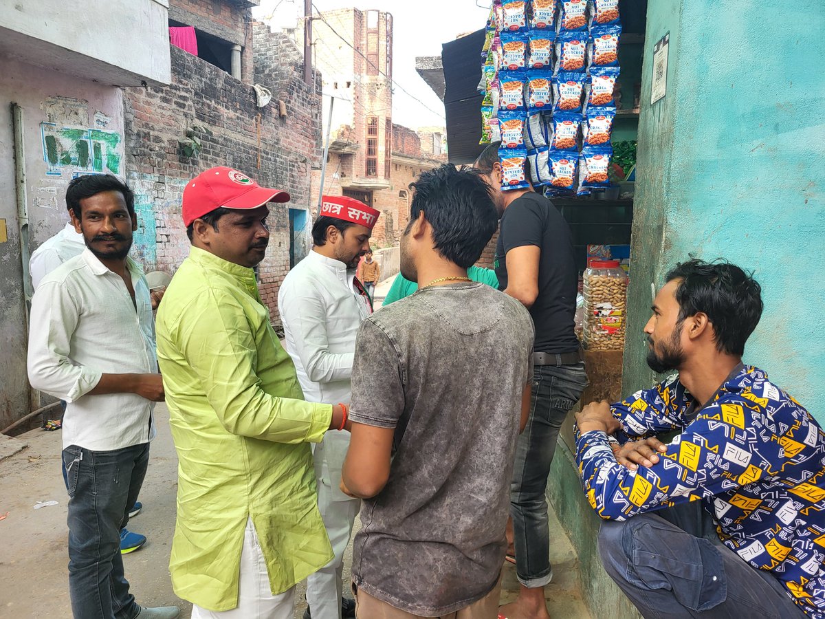 SSSwarnkarSP's tweet photo. @atulpradhansp @MPDharmendraYdv @samajwadiparty @socialistaditya @yadavakhilesh @shivpalsinghyad @dimpleyadav @yadavteju https://t.co/ESnpIIHy59