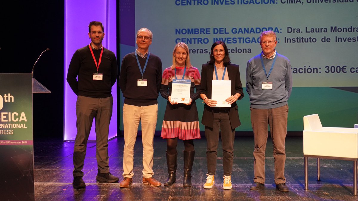 ASEICA (@aseicanews) on Twitter photo <a href="/DraAnaCasas/">Ana Casas MD, PhD #ToPutEnergyintoScience</a> <a href="/actitud_cancer/">Frente al Cancer #EsperanzaActiva</a> <a href="/CNB_CSIC/">Centro Nacional de Biotecnología (CSIC)</a> <a href="/fundacionsi/">Fundación Sandra Ibarra</a> <a href="/marta_puyol/">Marta Puyol</a> <a href="/ContraCancerEs/">Asociación Española Contra el Cáncer</a> <a href="/FundacionMQI/">Fundación MÁS QUE IDEAS</a> <a href="/msmelanoma/">Marisol Soengas</a> <a href="/FundacionFero/">Fundación Fero</a> <a href="/IIBmCSICUAM/">IIBM</a> <a href="/CuendaAna/">Ana Cuenda</a> <a href="/ArkaitzLab/">ArkaitzCarracedoLAB</a> <a href="/imos_indo/">Rafael Lopez</a> <a href="/psancholab/">Psancholab</a> <a href="/AJSchuhmy/">Alberto J. S.</a> 📍II AYUDA FUNDACIÓN DOMINGO MARTINEZ - ASEICA
➡️ Otorga 25.000€ euros a Ana V.Lechuga-Vieco (<a href="/avlecvie/">Ana Victoria Lechuga-Vieco</a>)
✏️ Understanding mitochondrial genetic signatures: from cancer cellbehaviour to tumour microenvironment dynamics
ACCÉSITS: Marta Montes y <a href="/MondragonLab/">L Mondragón Lab_IJC</a>
#ASEICACongress <a href="/DraAnaCasas/">Ana Casas MD, PhD #ToPutEnergyintoScience</a> <a href="/actitud_cancer/">Frente al Cancer #EsperanzaActiva</a> <a href="/CNB_CSIC/">Centro Nacional de Biotecnología (CSIC)</a> <a href="/fundacionsi/">Fundación Sandra Ibarra</a> <a href="/marta_puyol/">Marta Puyol</a> <a href="/ContraCancerEs/">Asociación Española Contra el Cáncer</a> <a href="/FundacionMQI/">Fundación MÁS QUE IDEAS</a> <a href="/msmelanoma/">Marisol Soengas</a> <a href="/FundacionFero/">Fundación Fero</a> <a href="/IIBmCSICUAM/">IIBM</a> <a href="/CuendaAna/">Ana Cuenda</a> <a href="/ArkaitzLab/">ArkaitzCarracedoLAB</a> <a href="/imos_indo/">Rafael Lopez</a> <a href="/psancholab/">Psancholab</a> <a href="/AJSchuhmy/">Alberto J. S.</a> 📍II AYUDA FUNDACIÓN DOMINGO MARTINEZ - ASEICA
➡️ Otorga 25.000€ euros a Ana V.Lechuga-Vieco (<a href="/avlecvie/">Ana Victoria Lechuga-Vieco</a>)
✏️ Understanding mitochondrial genetic signatures: from cancer cellbehaviour to tumour microenvironment dynamics
ACCÉSITS: Marta Montes y <a href="/MondragonLab/">L Mondragón Lab_IJC</a>
#ASEICACongress