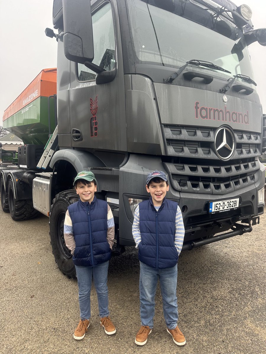 FTMTA Machinery show today in Punchestown with the joint assistant farm managers!