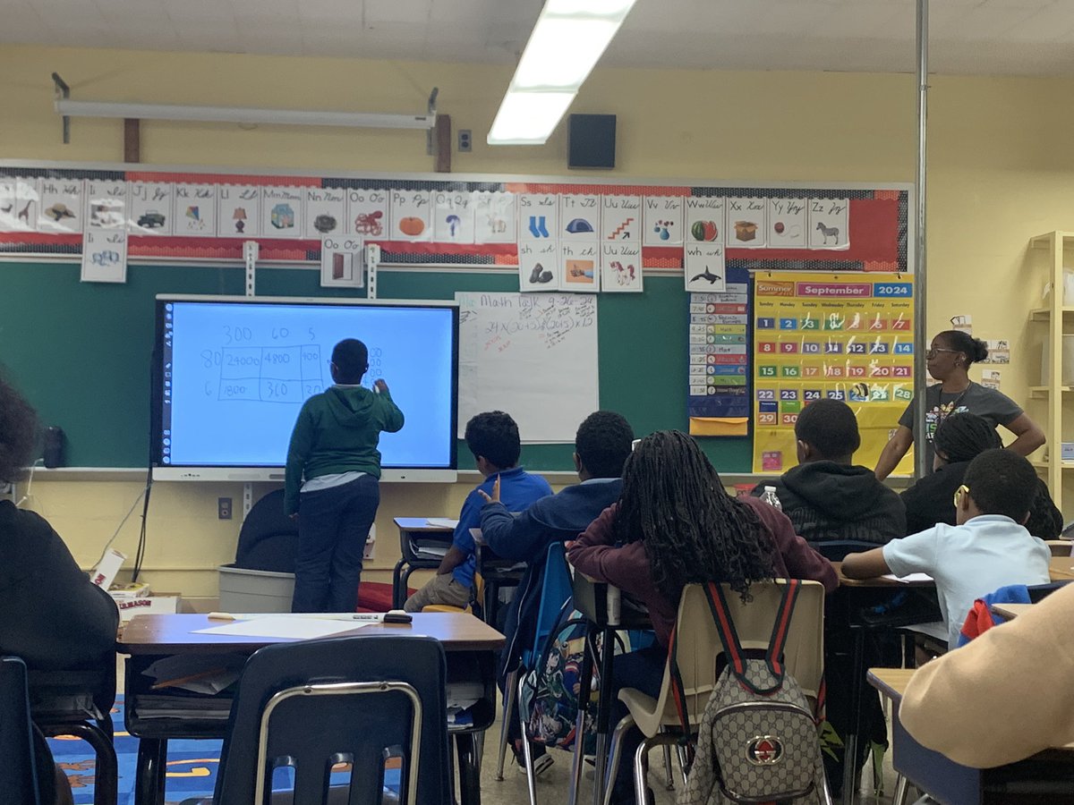 On this Thankful Thursday, we’d like to thank our wonderful, hardworking teachers for their commitment to excellence in education! 🥳🙌🏽❤️ Great things are happening at the bear cave! 🐻