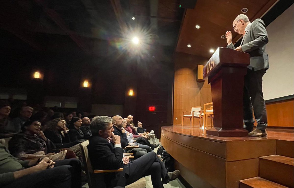 Philippe Lazzarini (@unlazzarini) on Twitter photo A great honour to deliver the Public Policy Lecture of the <a href="/the_IAS/">Institute for Advanced Study (IAS)</a> in Princeton.
I spoke to the fate of <a href="/UNRWA/">UNRWA</a> - an Agency as old as the Geneva Conventions - is irremediably tied to the fate of our fraying rules-based international order.
The Agency is under fierce & A great honour to deliver the Public Policy Lecture of the <a href="/the_IAS/">Institute for Advanced Study (IAS)</a> in Princeton.
I spoke to the fate of <a href="/UNRWA/">UNRWA</a> - an Agency as old as the Geneva Conventions - is irremediably tied to the fate of our fraying rules-based international order.
The Agency is under fierce &