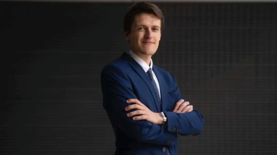 Registradores de España tweet media