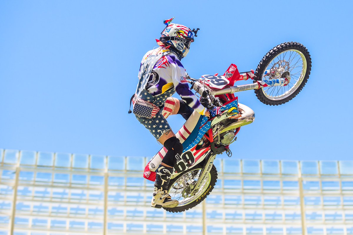 Ronnie Mac 69 tweet media
