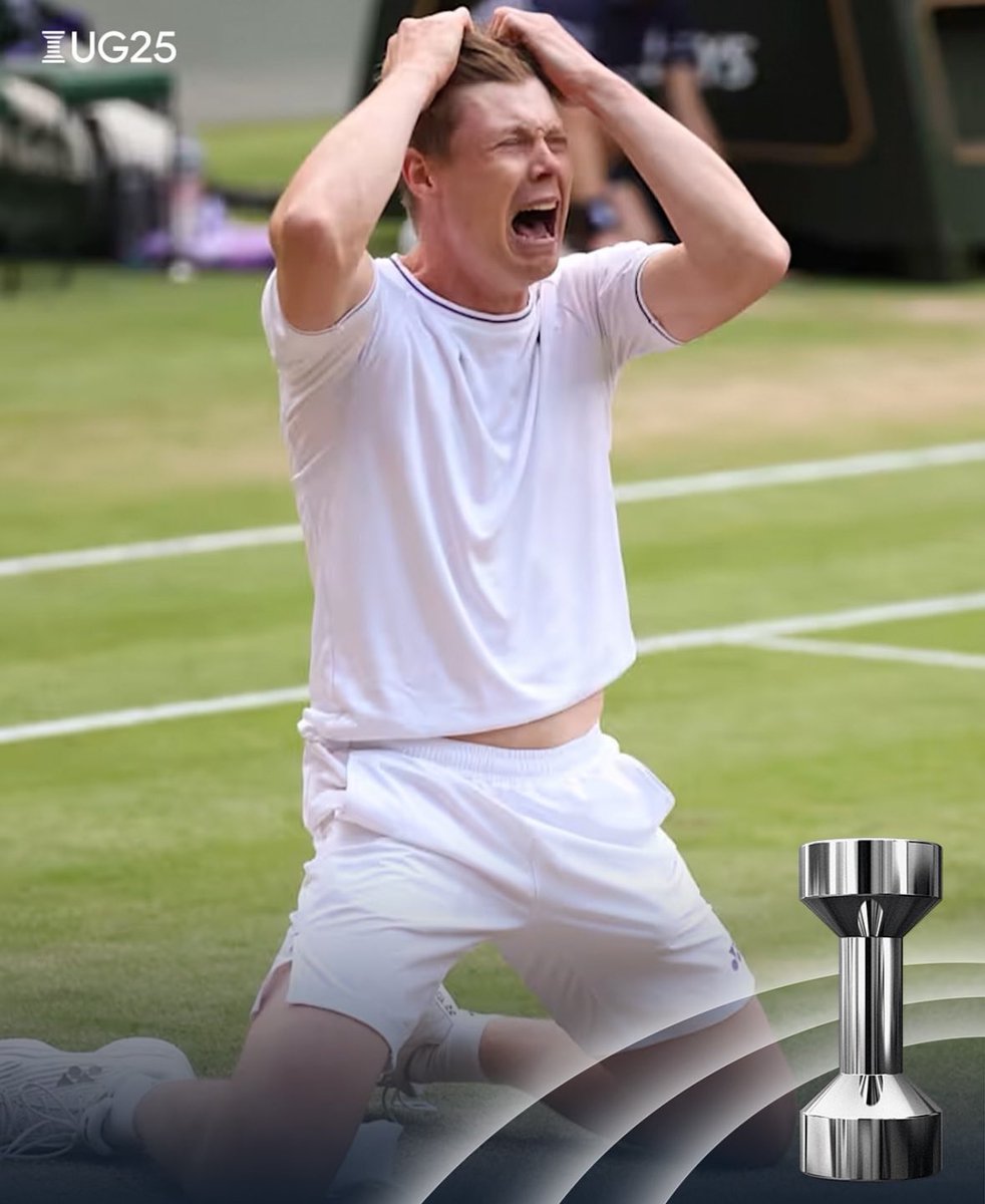 Joko äänestit vuoden sykähdyttävintä urheiluhetkeä?

Me tiedämme sen. Sinä tiedät sen 🎾

Äänestämään: urheilugaala.fi/sykahdyttavin-…