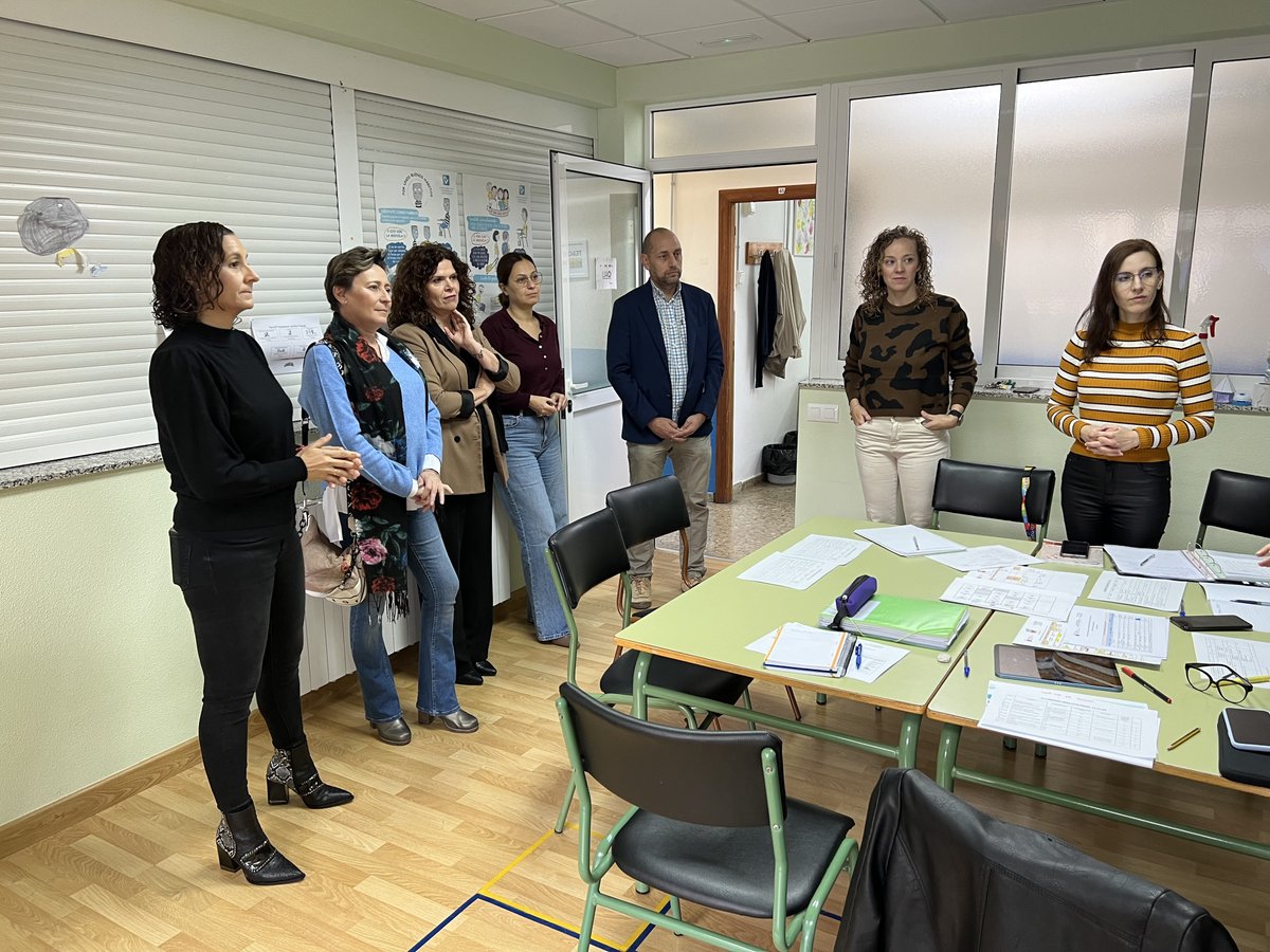 📚✨ Arranca en el Colegio Ntra. Sra. de la Asunción el proyecto piloto ‘Inclu-YO Aprende’, para fomentar la educación inclusiva en alumnos con necesidades especiales. ¡Un avance hacia una educación para todos! #EducaciónInclusiva