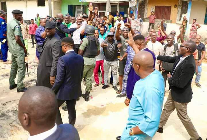 Big_Sinudo's tweet image. Shame on those distractors who claimed that Sim Fubara is creating ethnicity in Rivers State.

By approving the construction of internal roads in the Etche LGA communities of Egwi, Afara, and Mba, Gov Sim Fubara once again demonstrated his unwavering love for unity.

#WorkingSim