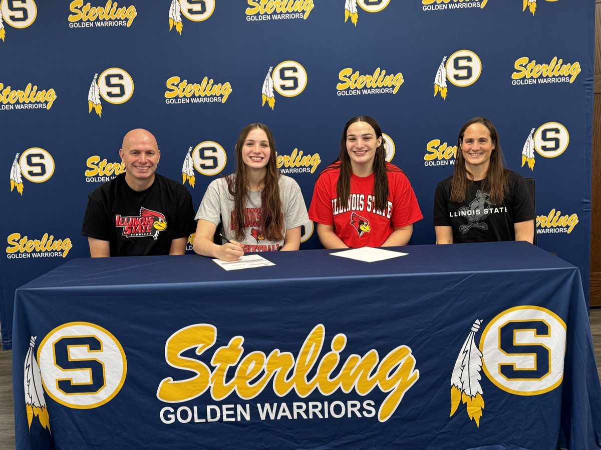 madisonoaustin's tweet photo. Official!! #rollbirds https://t.co/Kmzg2K2uKP