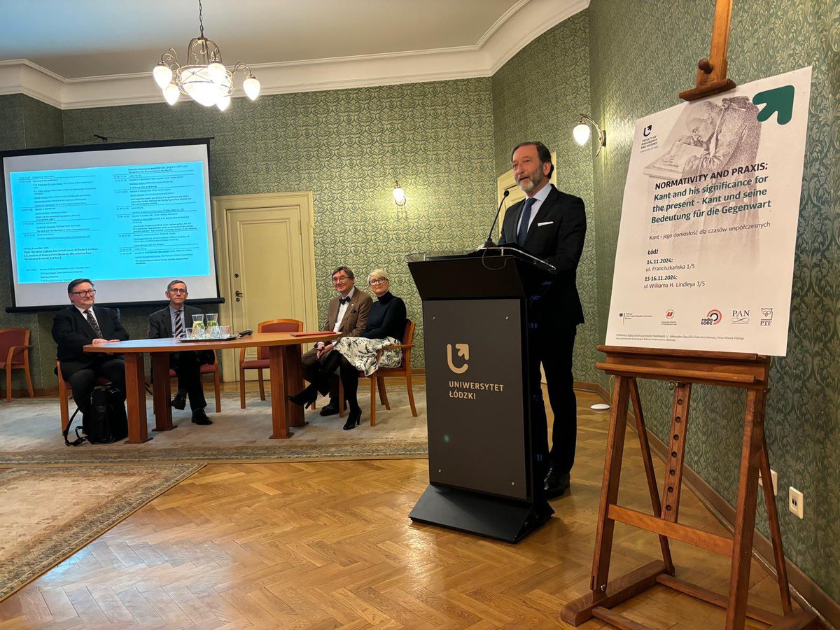 Niewielu ukształtowało ducha Europy tak jak Immanuel Kant. Bardzo przydatne jest ponowne zwrócenie się do niego, bo jego myśli o wiecznym pokoju, wolności i samostanowieniu są dziś aktualne. Podkreśliłem to na konferencji na <a href="/unilodz/">Biuro Prasowe UniLodz</a>, która upamiętnia 300. rocznicę urodzin Kanta.