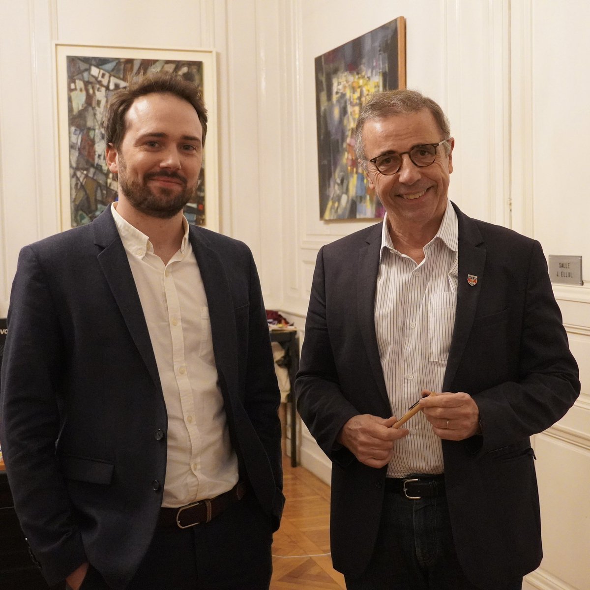 Pierre HURMIC (@pierrehurmic) on Twitter photo Ravi dâavoir reçu Ă  la mairie <a href="/lucas_chancel/">Lucas Chancel</a>, professeur d'Ă©conomie Ă  <a href="/sciencespo/">Sciences Po</a>, Ă©minent spĂ©cialiste des inĂ©galitĂ©s mondiales et des politiques climatiques.
Et merci Ă  lui dâavoir rĂ©pondu positivement Ă  notre invitation, pour cette rencontre joliment intitulĂ©e « Inventer demain Ravi dâavoir reçu Ă  la mairie <a href="/lucas_chancel/">Lucas Chancel</a>, professeur d'Ă©conomie Ă  <a href="/sciencespo/">Sciences Po</a>, Ă©minent spĂ©cialiste des inĂ©galitĂ©s mondiales et des politiques climatiques.
Et merci Ă  lui dâavoir rĂ©pondu positivement Ă  notre invitation, pour cette rencontre joliment intitulĂ©e « Inventer demain