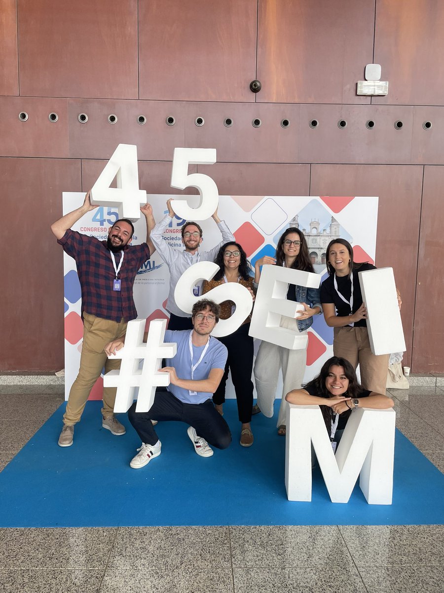 Part de l’equip d’<a href="/Interna_SantPau/">Interna Sant Pau</a> va participar a la #45SEMI celebrada els dies 24,25 i 26 d’octubre a Gran Canària. Obrim fil amb propostes que es van presentar: 🧵👇🏼