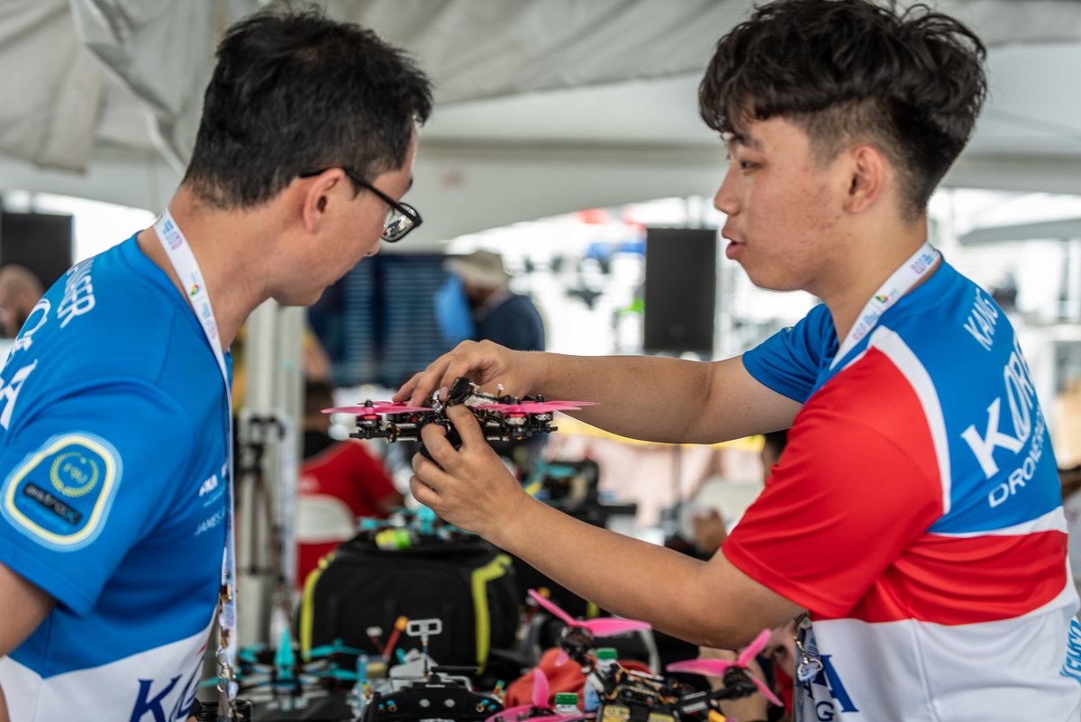 drones_fai's tweet photo. The World Games showcases air sports and inspires future generations of athletes.
The World Games has had a major impact on #airsports.
Read story👉 https://t.co/8A8BqU6KDf
#TheWorldGames2025 #WeAreTheWorldGames #fpv #droneracing 
Images: IWGA
@twg2025  @TheWorldGames https://t.co/wL2z9K95Gr