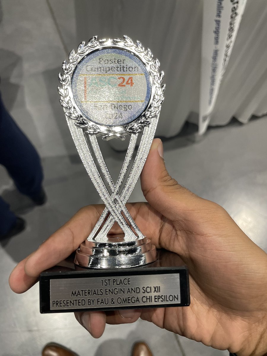 Stingelin Group (@stingelingroup) on Twitter photo We’re proud of Mehul Dhoot, an undergrad in the Stingelin group, for his award-winning poster on inorganic/organic hybrid materials for fully solution-processed photonic structures with <a href="/vicquirosc/">Victoria Quirós-Cordero</a> . Mehul won 1st place🏆in the Materials Engineering and Science division at AIChE. We’re proud of Mehul Dhoot, an undergrad in the Stingelin group, for his award-winning poster on inorganic/organic hybrid materials for fully solution-processed photonic structures with <a href="/vicquirosc/">Victoria Quirós-Cordero</a> . Mehul won 1st place🏆in the Materials Engineering and Science division at AIChE.