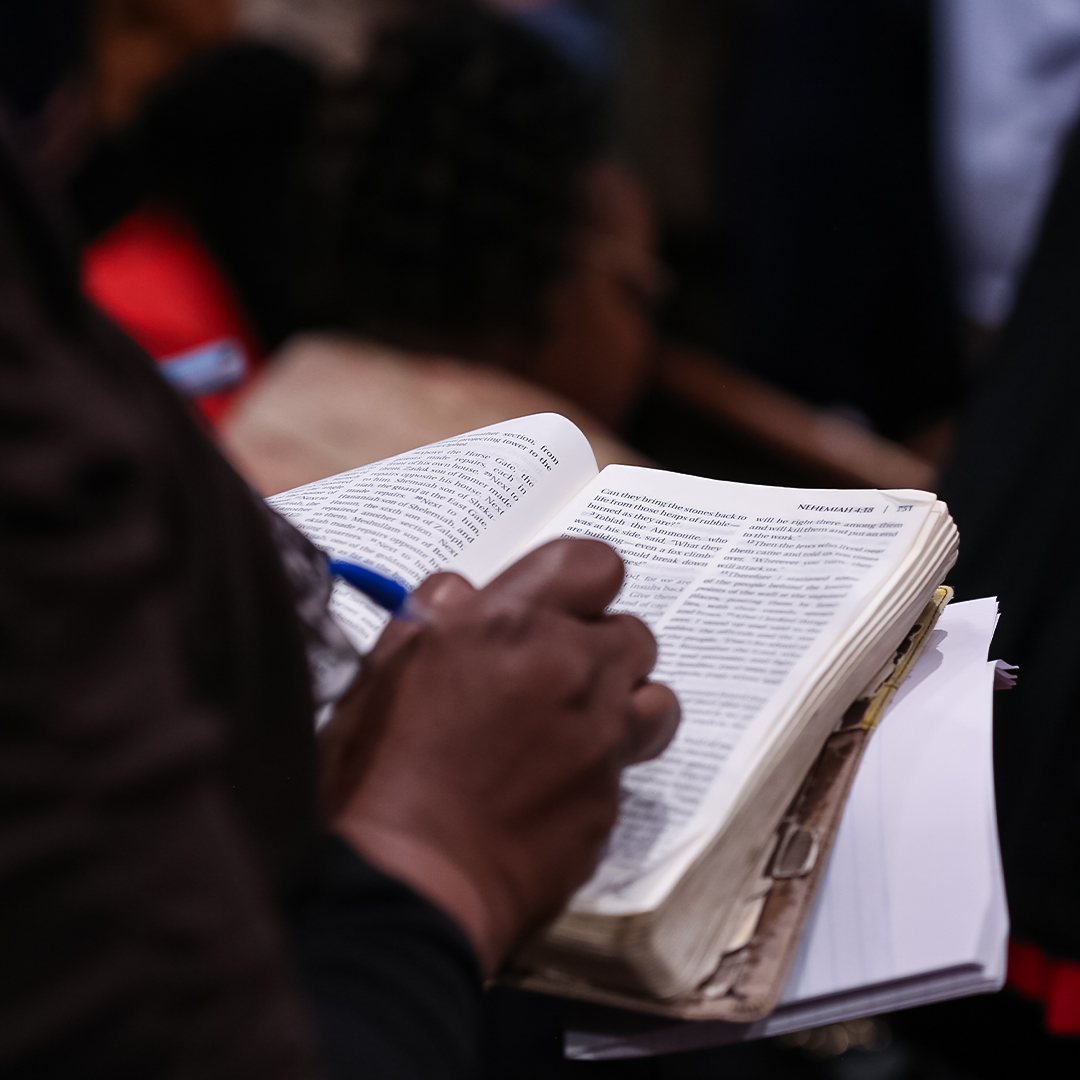 Serita Jakes tweet media