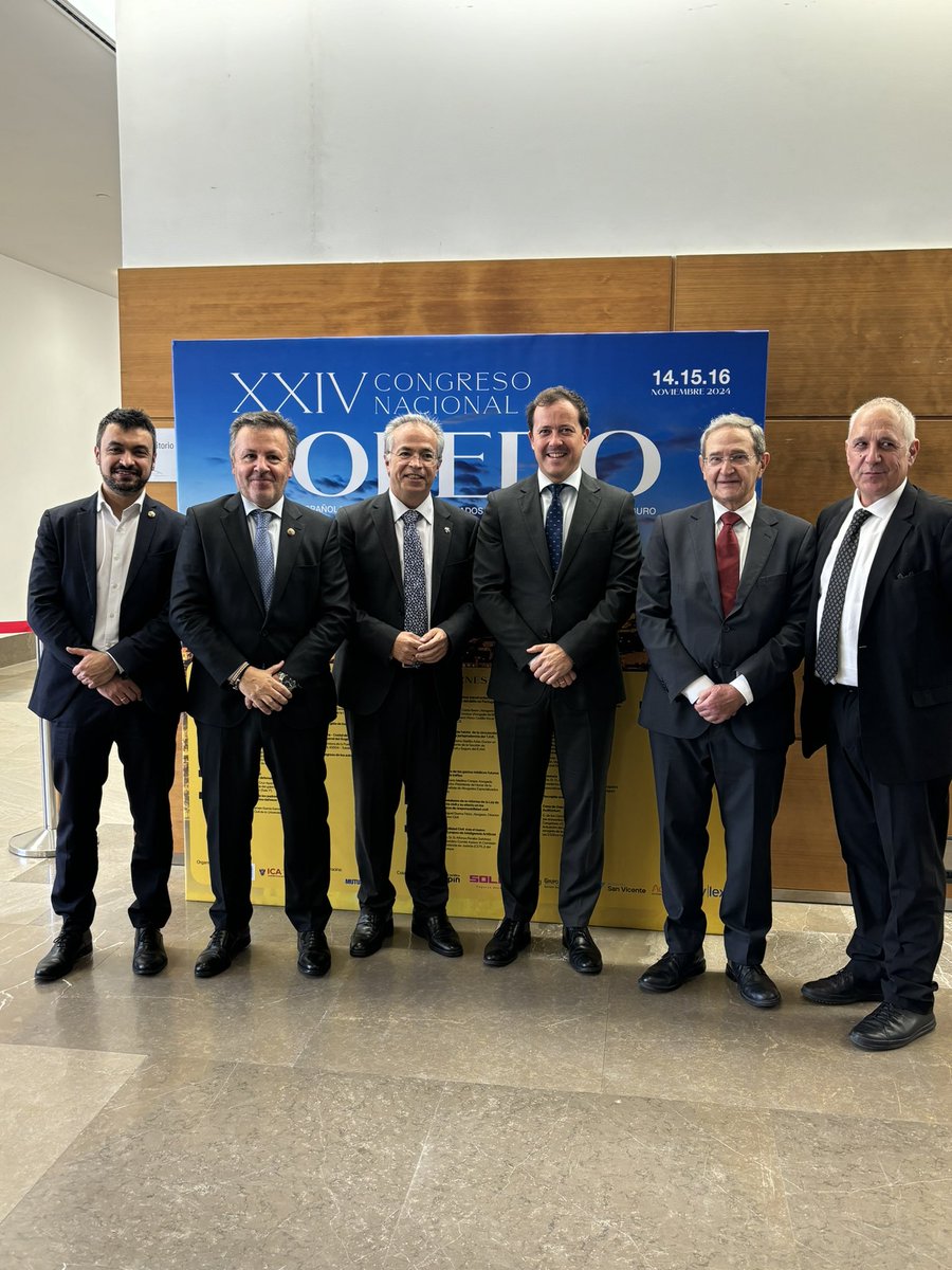 ICA_TOL's tweet photo. Un honor acoger desde #IcaToledo el XXIV Congreso Nacional de la Asociación Española de Abogados Responsabilidad Civil y Seguro #AEAERCS. Gracias Francisco Marín Castán, ex presidente Sala de lo Civil del Tribunal Supremo, Javier López García de la Serrana @cvelazquezromo https://t.co/fXzoRNmCzx