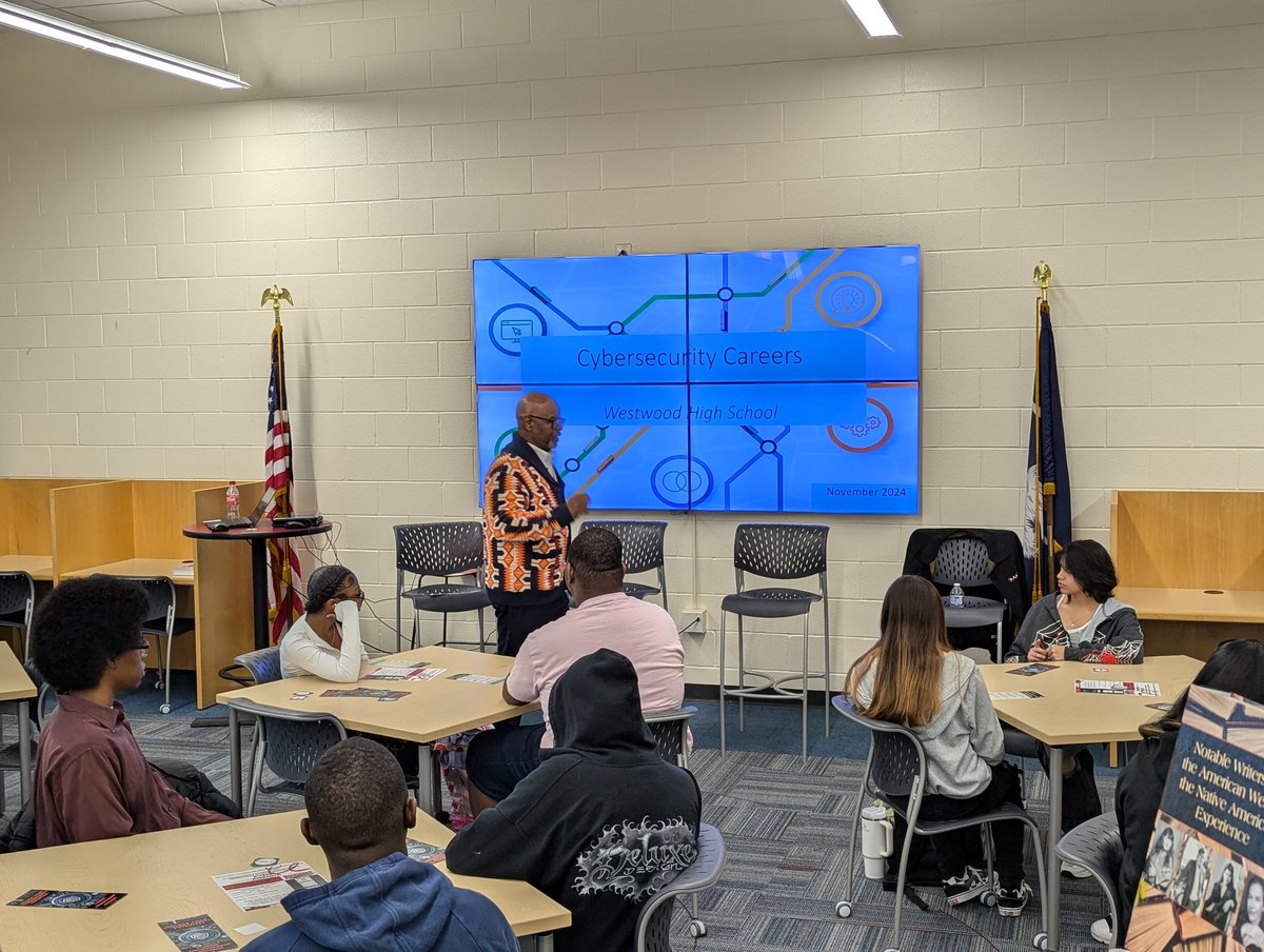 TechTalk365's tweet photo. What a day! 👏🏾 Cybersecurity experts gave valuable information to my cyber students in observance of National Career Development Week.  @WHS_Redhawks @RichlandTwo They now know what it takes to be successful. Let's go! 🔥 #AdvisoryCommittee #FutureReady https://t.co/Ns5Ub5mzdI