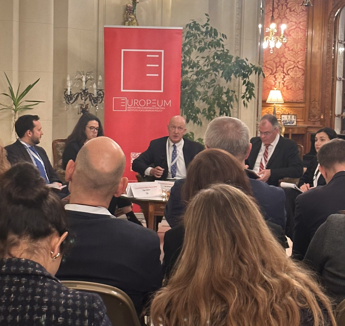 Sabina Ciofu (@sabinaciofu) on Twitter photo A room of transatlanticists that feels like home every year, but especially this year. Starting this year’s Transatlantic Policy Forum in Prague with a discussion on NATO & EU enlargement. We’ll get to trade too, tomorrow. <a href="/EUROPEUMPrague/">EUROPEUM 🇨🇿🇪🇺</a> <a href="/AtlanticCouncil/">Atlantic Council</a> A room of transatlanticists that feels like home every year, but especially this year. Starting this year’s Transatlantic Policy Forum in Prague with a discussion on NATO & EU enlargement. We’ll get to trade too, tomorrow. <a href="/EUROPEUMPrague/">EUROPEUM 🇨🇿🇪🇺</a> <a href="/AtlanticCouncil/">Atlantic Council</a>