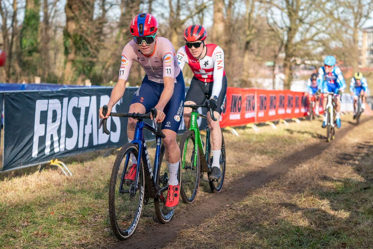 PodcastDeCross's tweet image. Jawel!! Er staat weer een nieuwe podcast online! 👌🏻We spraken met toptalent David Haverdings over zijn mooie seizoensstart! Ook spraken we over de laatste en komende crossen! Benieuwd? ▶️ open.spotify.com/episode/1rKDYX… 

#cyclocross #x2otrofee #Superprestige @Davidhaverding1 @X2OTrofee