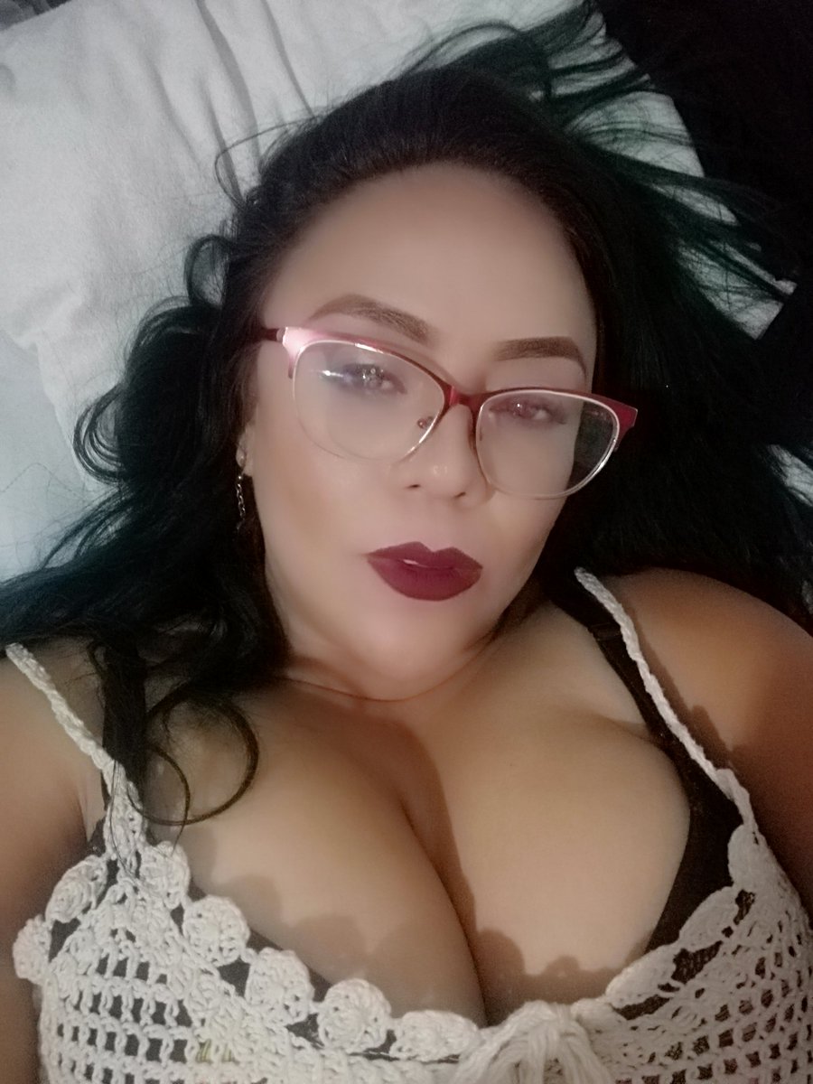 demoniapititis's tweet photo. Esta fotito fue para alguien muy especial 😻
Hace algunos años https://t.co/TgKT3bprzT
