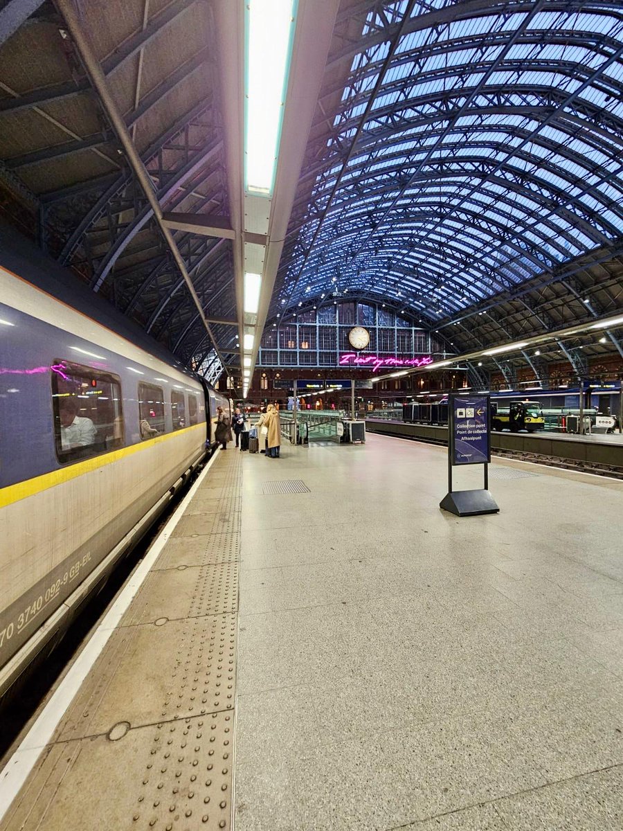 Celebrating 30 years of <a href="/Eurostar/">Eurostar</a>! On this day in 1994, the first train travelled from Paris to London via the Channel Tunnel, marking a new era in Franco-British relations and an enduring link between 🇫🇷 &amp; 🇬🇧, brought ever closer by innovation and a shared vision.