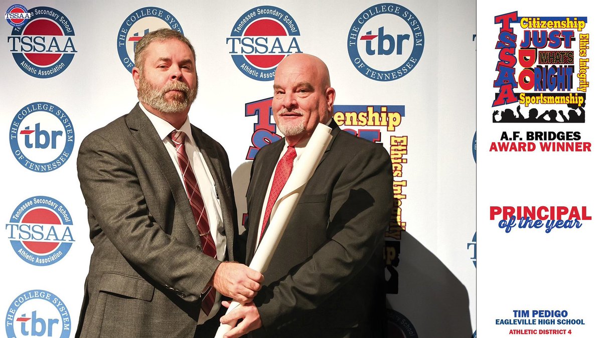 TSSAA names Director of Schools Jimmy Sullivan Administrator of the Year

Eagleville’s Tim Pedigo named Principal of the Year

DETAILS: rcschools.net/apps/news/arti…