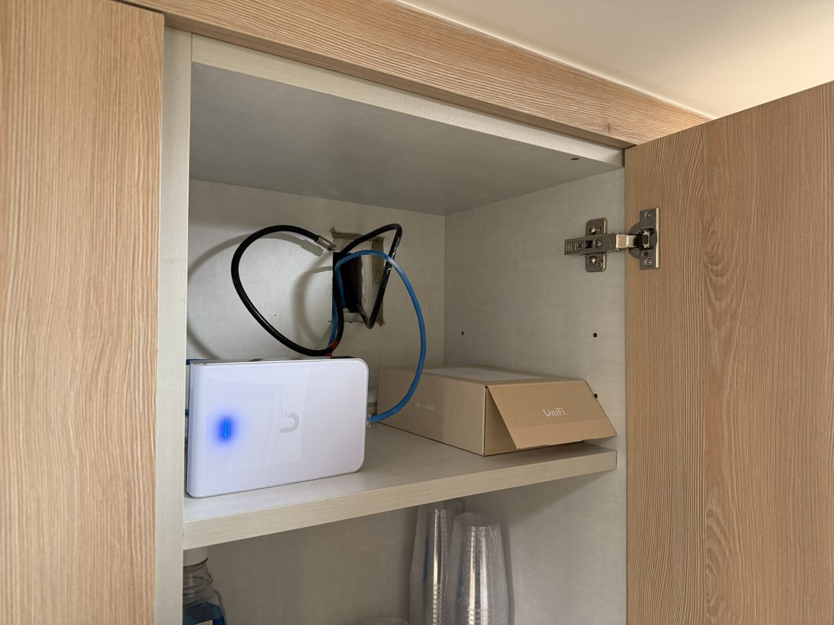 YesTechie's tweet photo. Upgraded a small 3-unit rental complex with UniFi U6-Pro access points. Each unit now has its own network and WiFi, plus Ethernet ports via wall jacks connected to the APs. Super efficient solution! https://t.co/VrmEqALruf